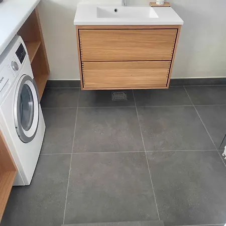 Nur 80 Meter Vom Wasser Entfernt Ferienhaus