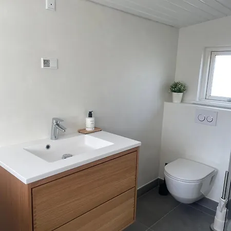 Ferienhaus Nur 80 Meter Vom Wasser Entfernt Otterup