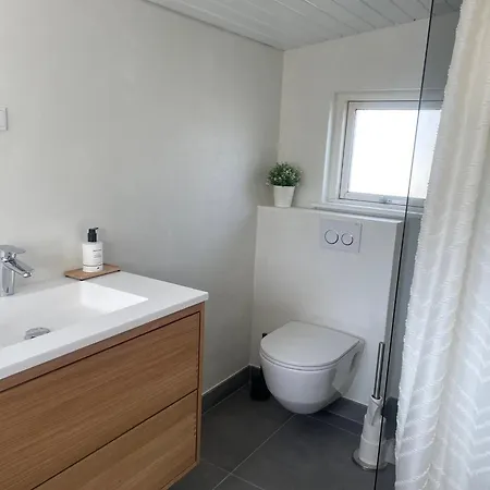 Ferienhaus Nur 80 Meter Vom Wasser Entfernt Otterup